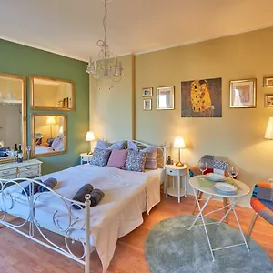  Apartman Old Romantic With Free Private Parking